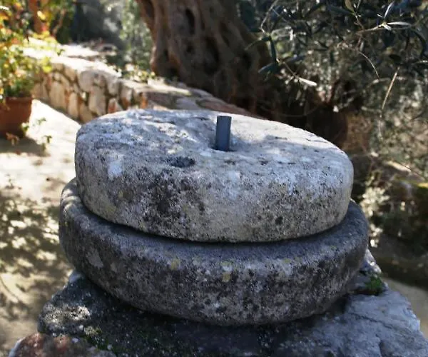 Kleanthi's House בית נופש